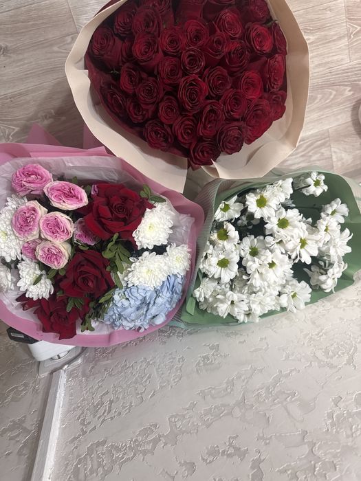 Живые цветы свежие