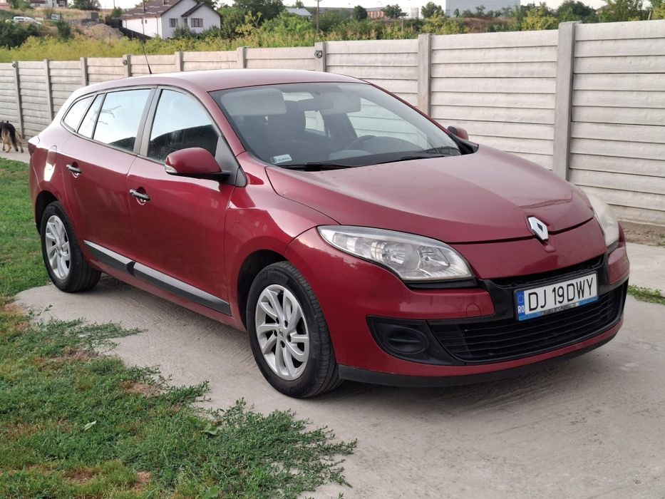 RENAULT Megane 2013 — imagine 2