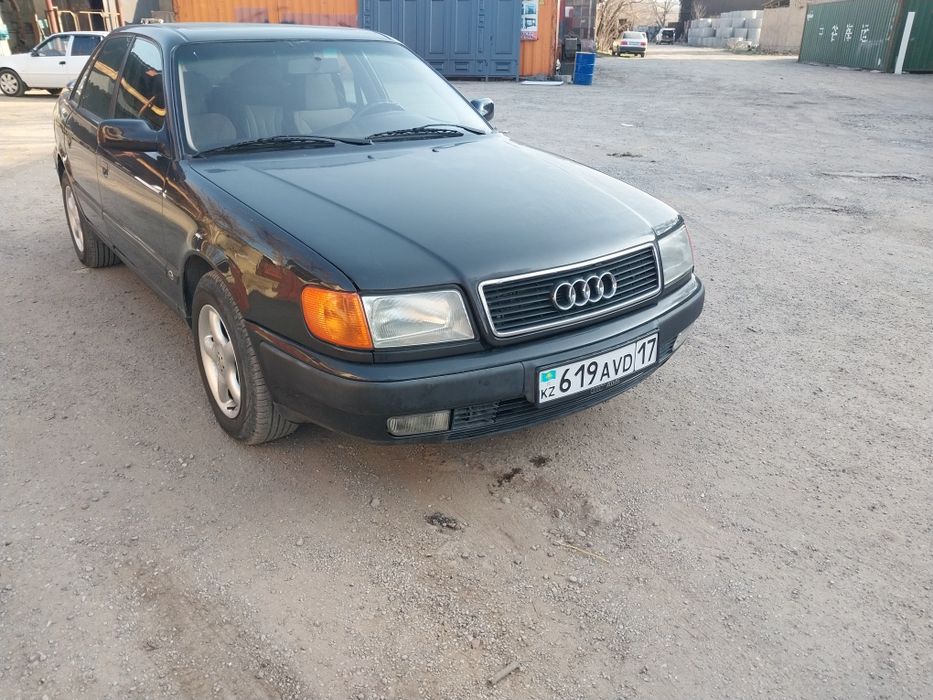 Ауди с4 1992 машина