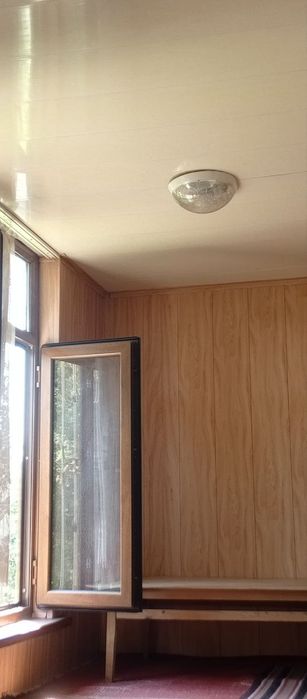 Алмазарский район продаётся 3 комнатную квартиру