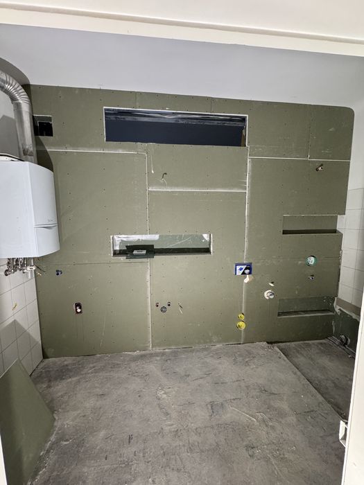 executam lucari de amenajari interioare