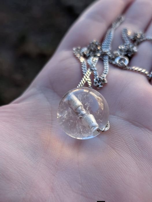 Vechi colier lant din argint 925, pandantiv piatra alba, cuart stanca