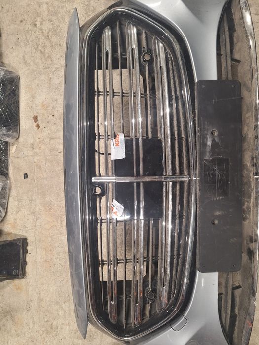 Предна броня Mercedes E-class W214 / Мерцедес Е класа А214 2024г.