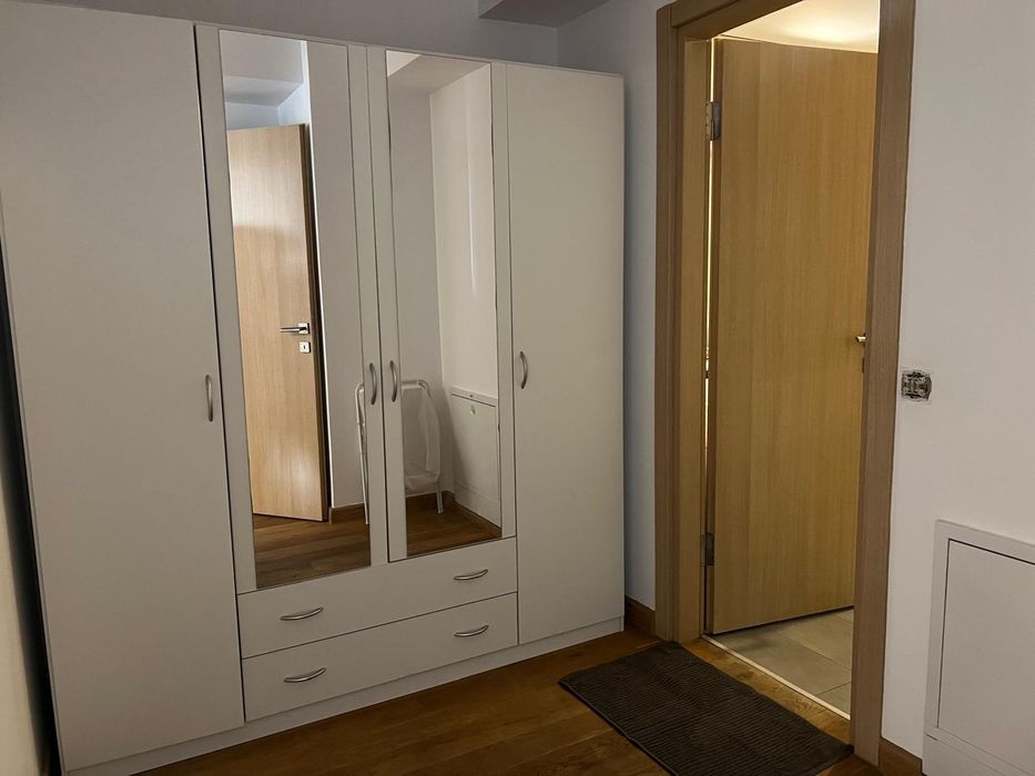 Proprietar, vand apartament 2 camere in Upground, spatios, 79mp, 2 bai