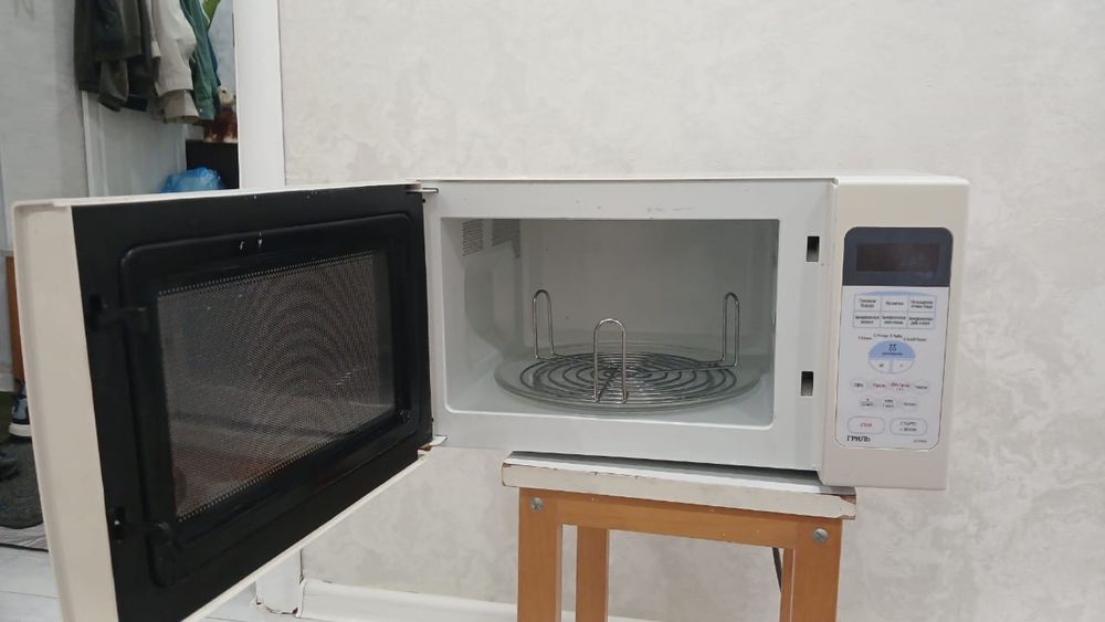 Микровалновка на запчасти
