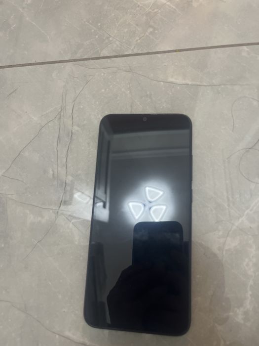 Продам телефон Redmi 9a б/у