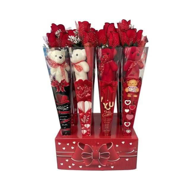 Плюшено мече - с рози в букет за подарък