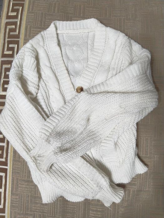 теплый вязаный кардиган