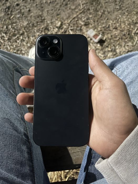 iPhone 15 с гарантией