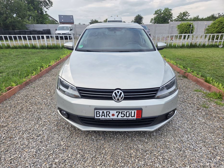 VOLKSWAGEN Jetta 2012 — imagine 2