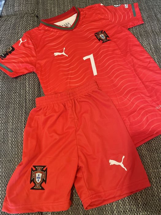 Echipament fotbal pentru copii