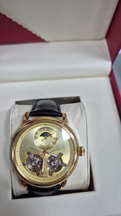 Золотые часы 750проба