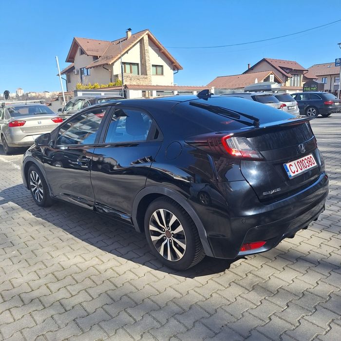 Vand Honda Civic hatchback 2015, RAR efectuat.