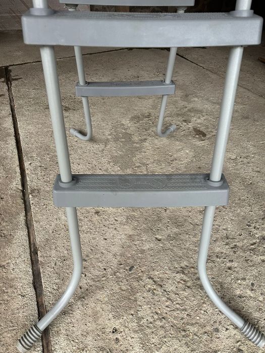 Scară piscina bestway 84 cm