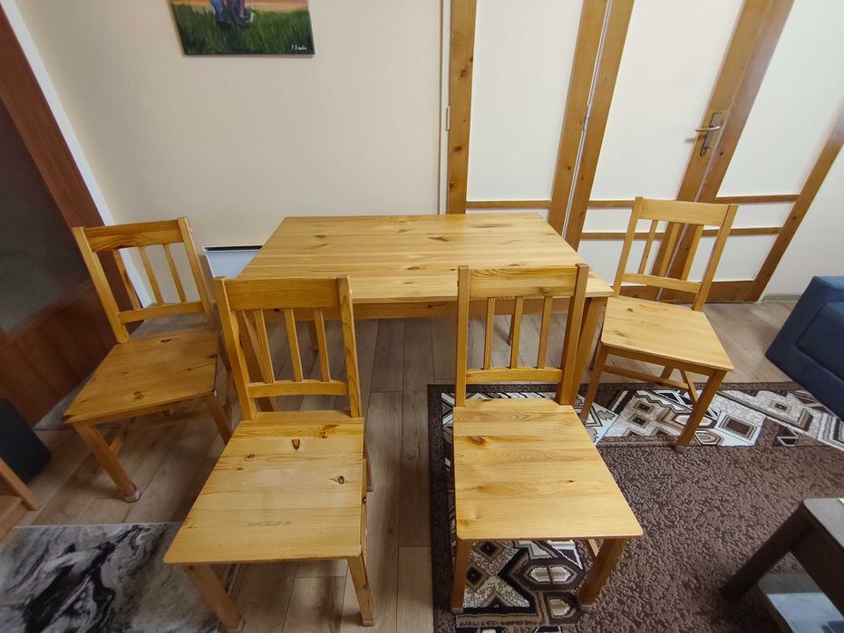 Трапезна маса + 4 столове