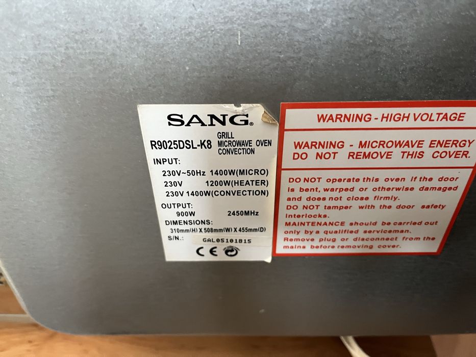 Микровълнова фурна комбинирана с грил и конвекция Sang