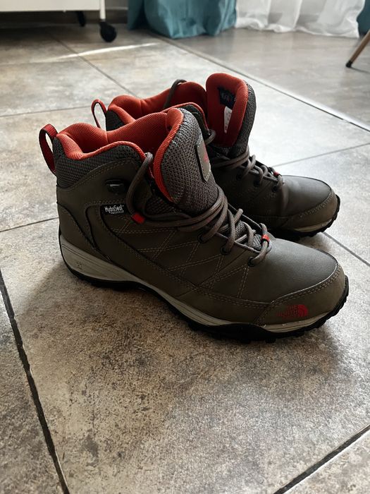 Туристически обувки The north face
