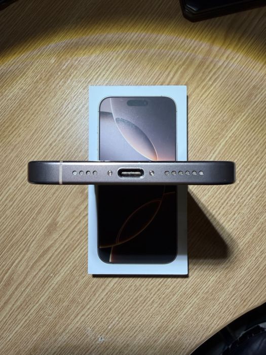 iPhone 16 Pro Max 256gb/Desert Titanium/Baterie 91%/Fact+Garan 12 luni