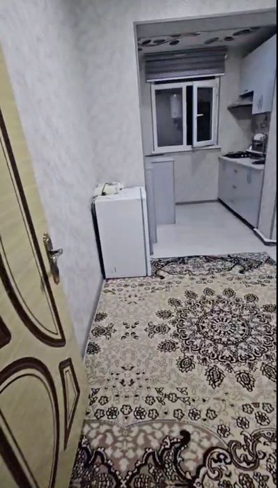 mikrarayon detskiy bolnitsa tarafda ijaraga kvartira bor