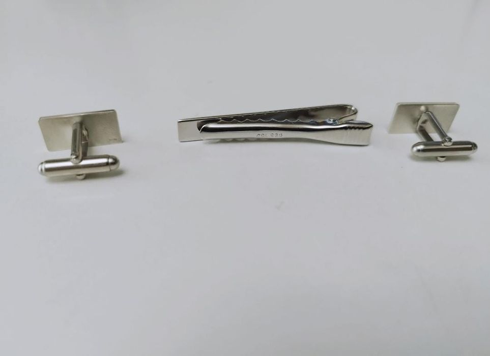 Set butoni și ac de cravata din argint sterling
