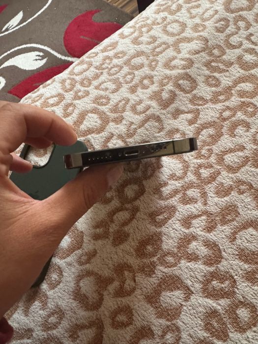 13 pro max impecabil