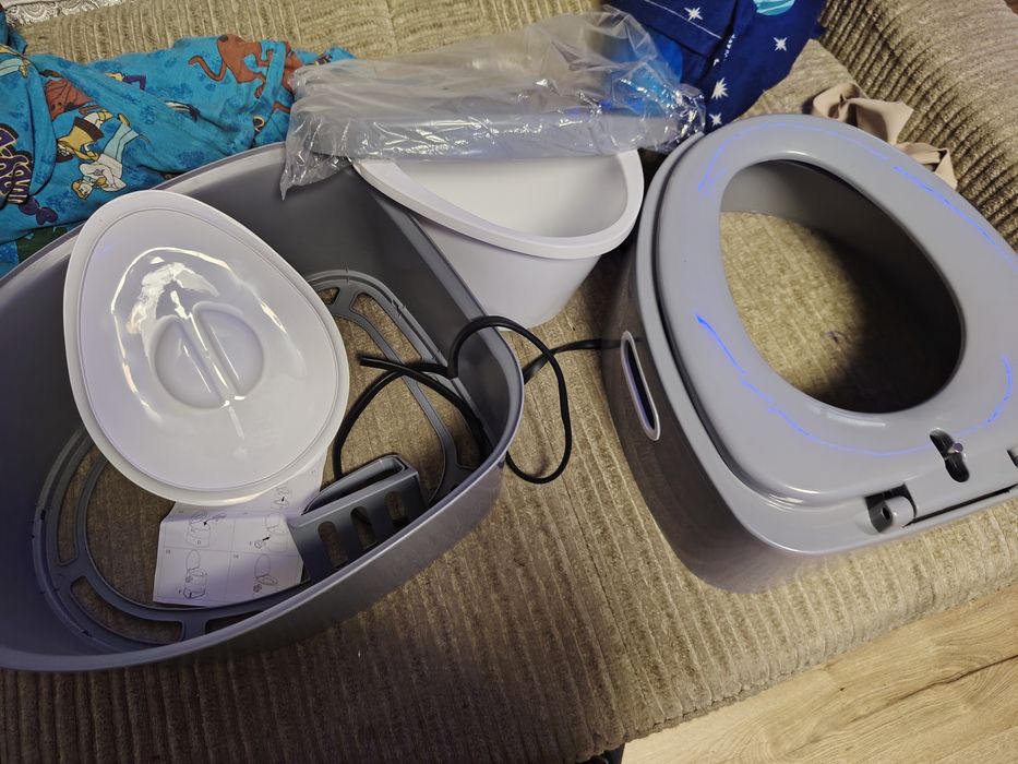 Toaleta portabila pentru bătrâni