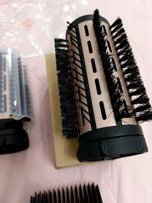 Въртяща четка за коса