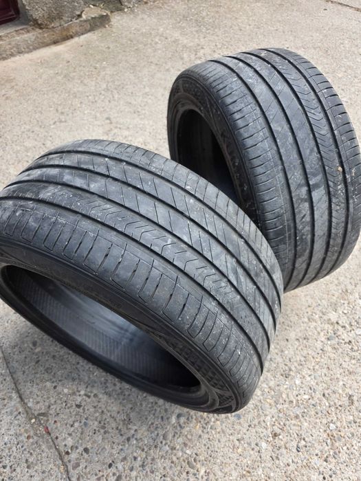 Гуми kumho 275/40/19 2бр