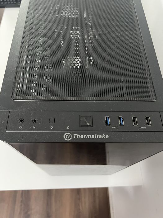 Carcasa PC Calculator Thermaltake View 31 TG