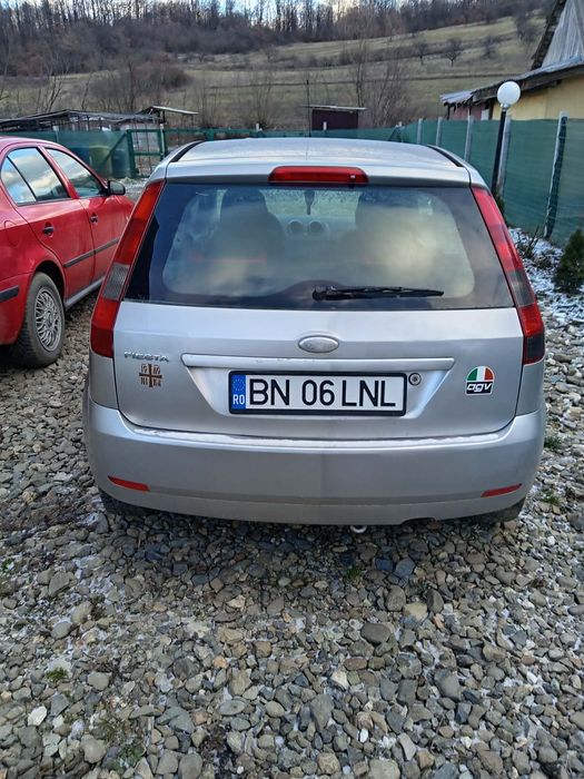 Se vinde Ford Fiesta