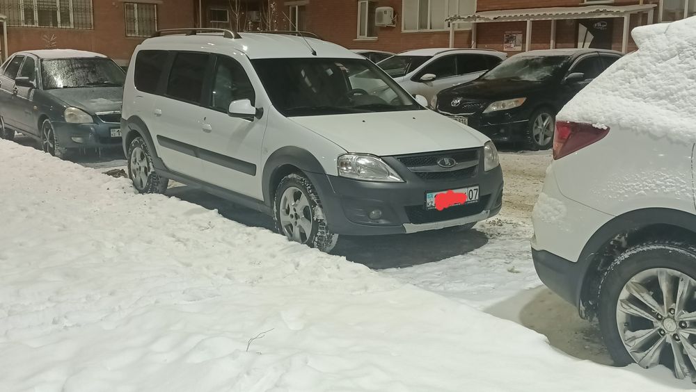 Продам Ларгус в отличном состояний