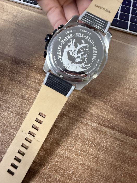 Ceas Diesel Mega Chief / Nou |