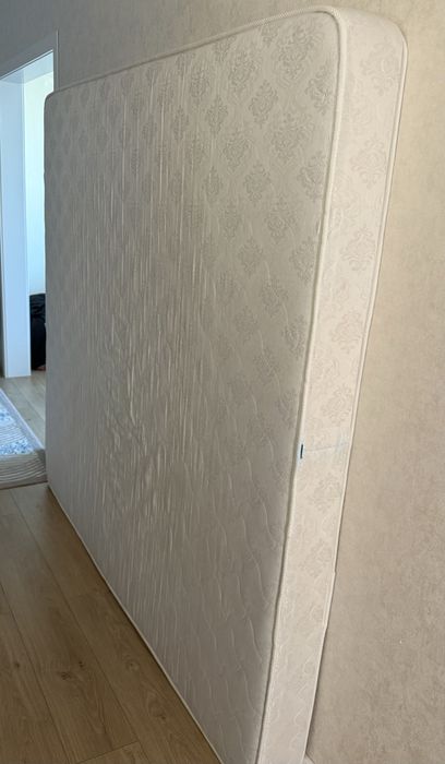 Матрас 180*200 белый