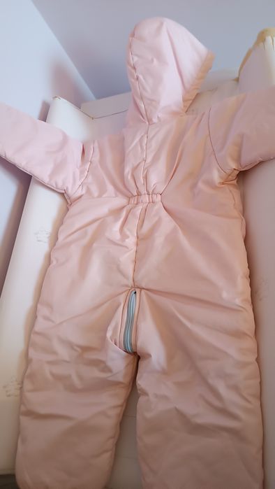 Бебешки космонавт за момиче