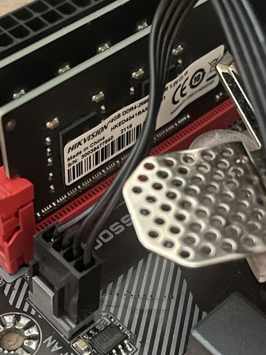 Мат.плата с intel i5-10400 и ОЗУ 8gb