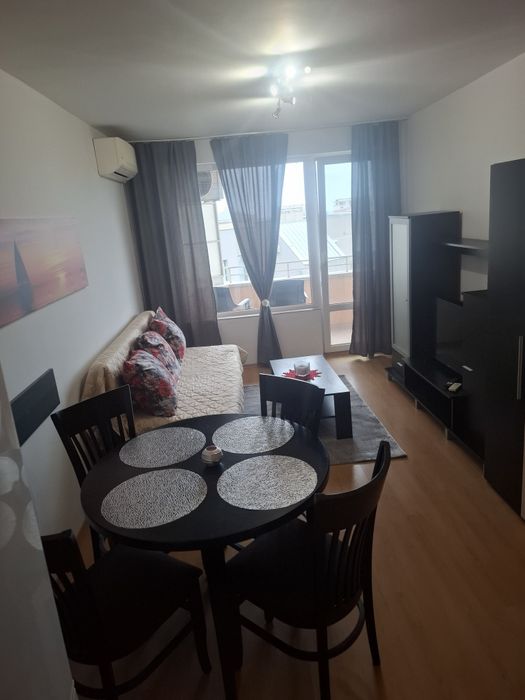 Дава се под наем Двустаен апартамент в Варна, Трошево - 60 кв.м за 612 € - Снимка #2