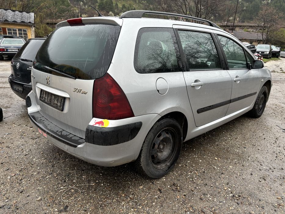 Пежо 307 1.6 hdi комби 3броя на части.