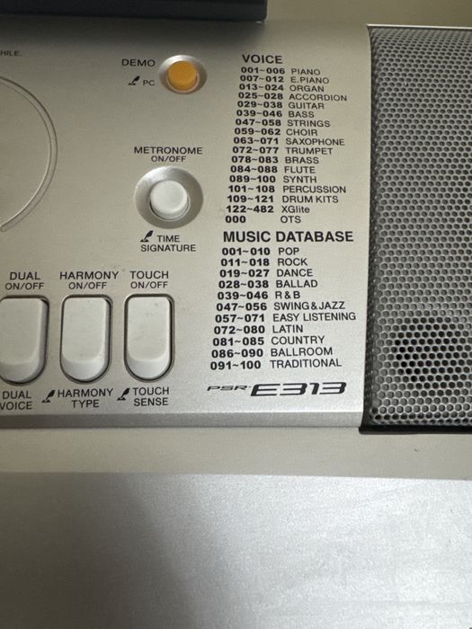 Синтезатор Yamaha PSR- E313