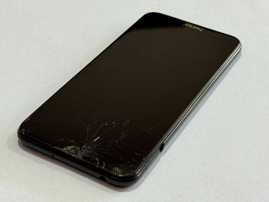 Мобилен телефон Honor 8A