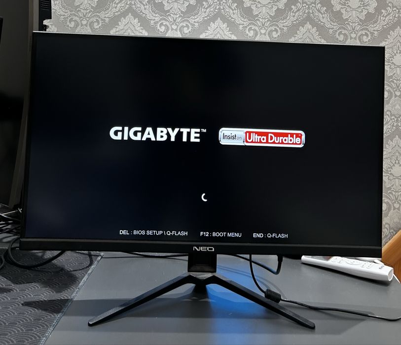 Монитор 27дм 180гц