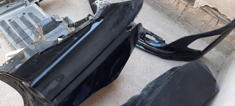 Авто запчасти на авто Hongqi e-qm5