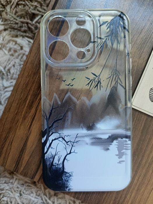 чехол на iPhone 14 Pro