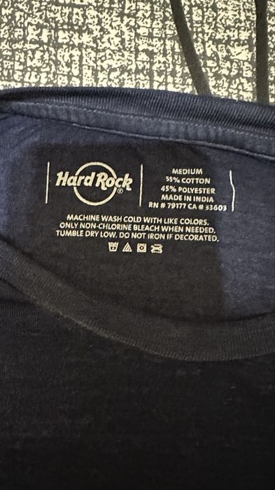 Нова оригинална дамска тениска на Hard Rock Cafe