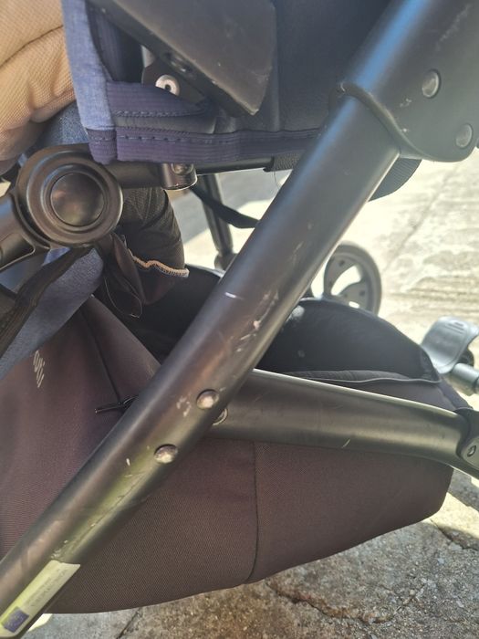 Бебешка количка Tutis