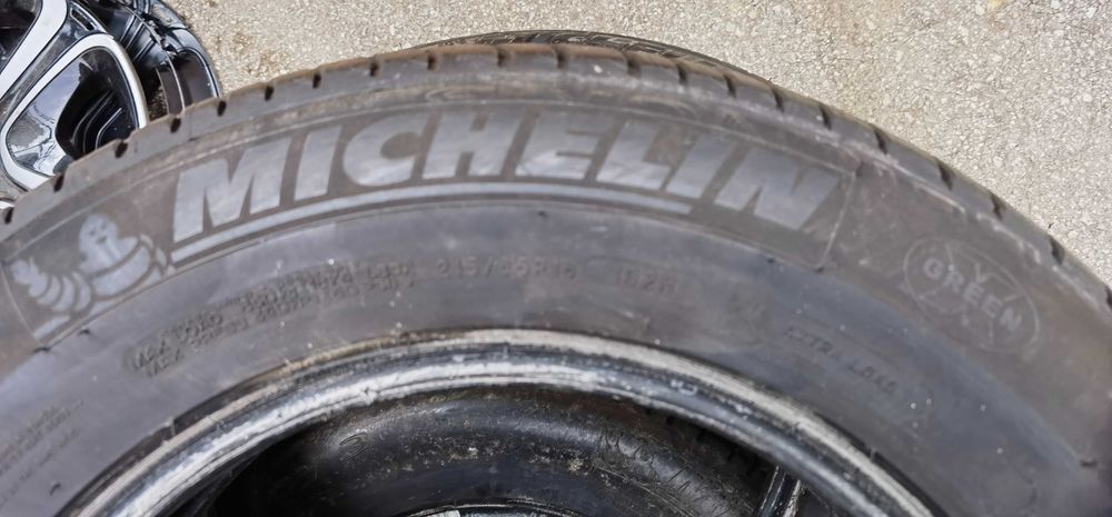 Чисто НОВИ 215 65 16 Michelin