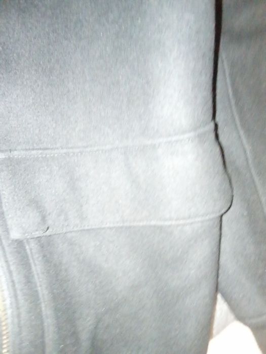 Vând Geaca/haină H & M stofa neagra