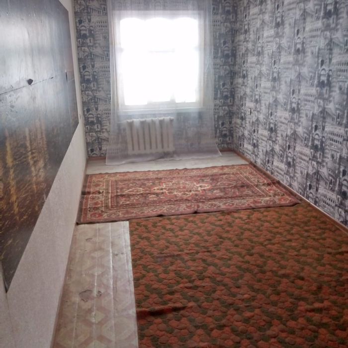 Продам квартиру 3-х комнатную.