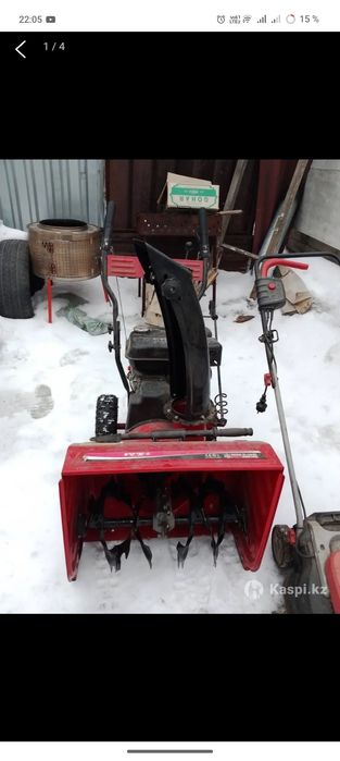 Продам снегоуборочную машину