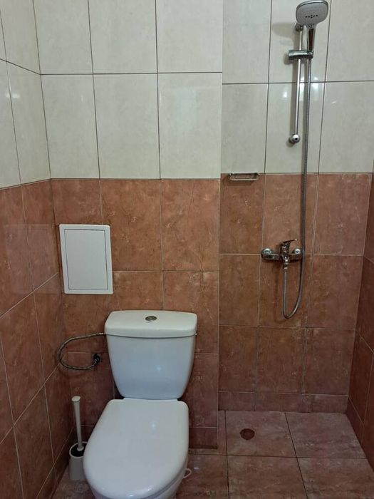 Дава се под наем Двустаен апартамент в Бургас, Славейков - 55 кв.м за 331.5 € - Снимка #4