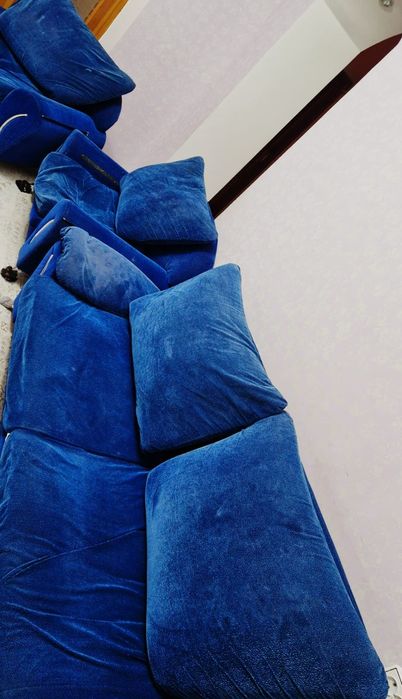 Диван и два кпесла